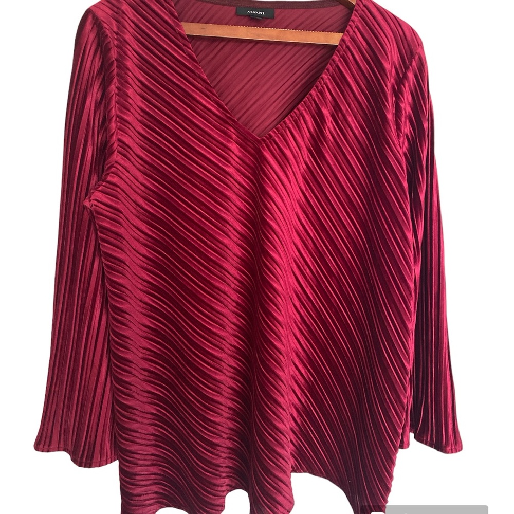 Alfani holiday top